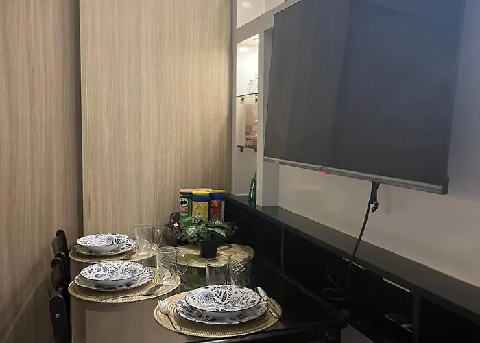 Apartahotel Shore Residences Casa Maeley Manila